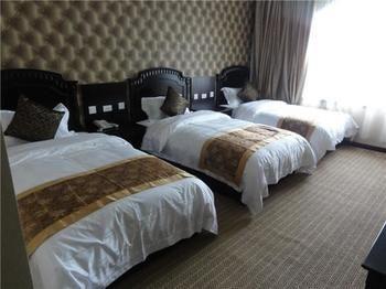 Guan Zhong Hotel Huayin Extérieur photo